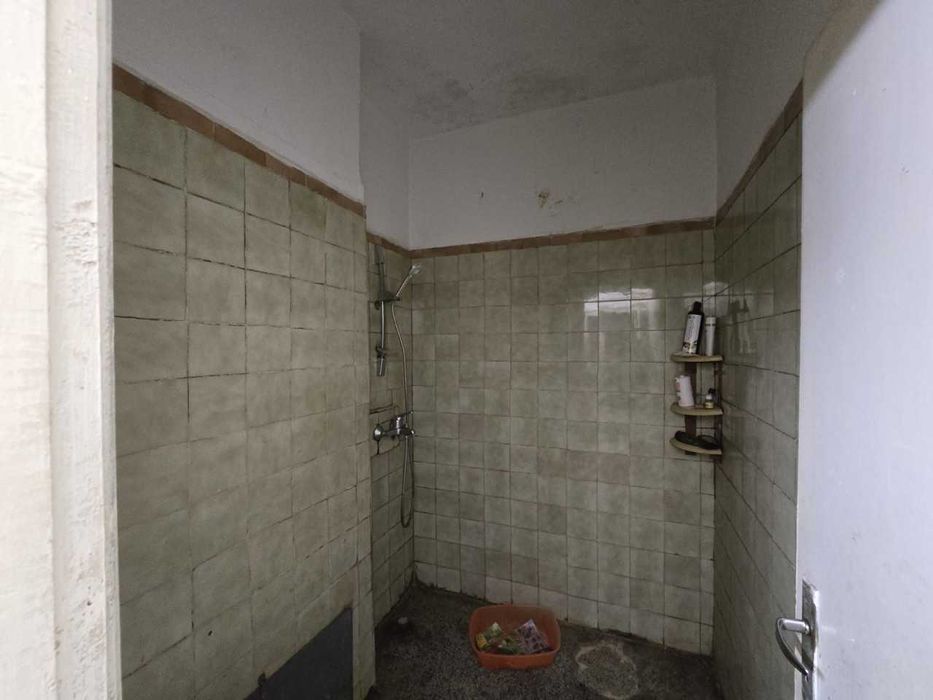 Продава се Тристаен апартамент в Пловдив, Тракия - 96 кв.м за 1125 €/кв.м - Снимка #5