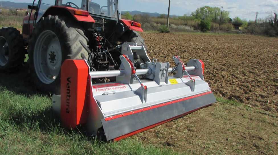 Tocator resturi vegetale PROFESIONAL pentru tractoare 140-200 cai
