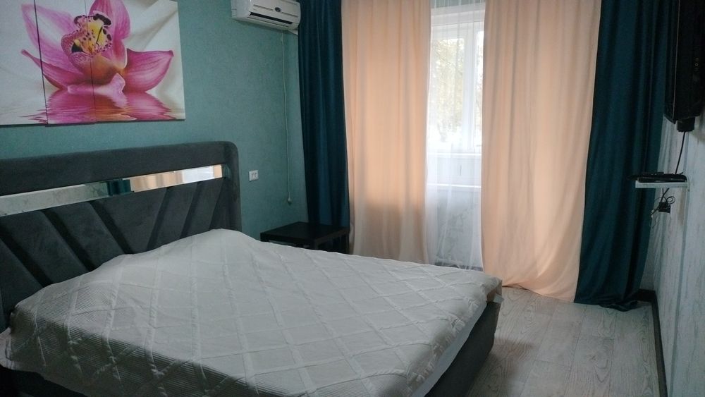 Сдается 1 комнатная квартира посуточно