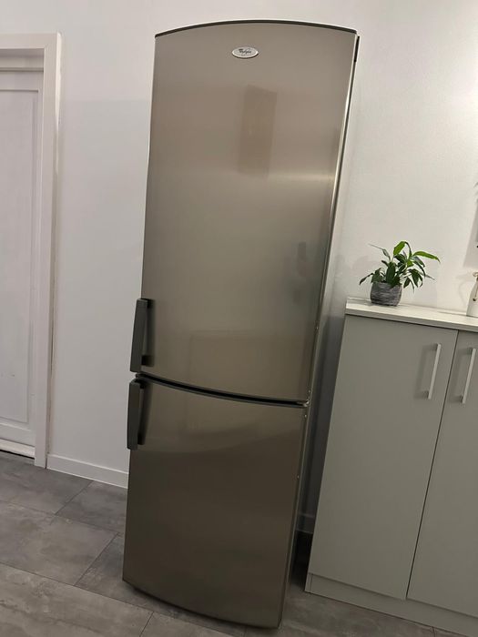 Combina frigorifica Whirlpool ARC 7496 total no frost stare buna