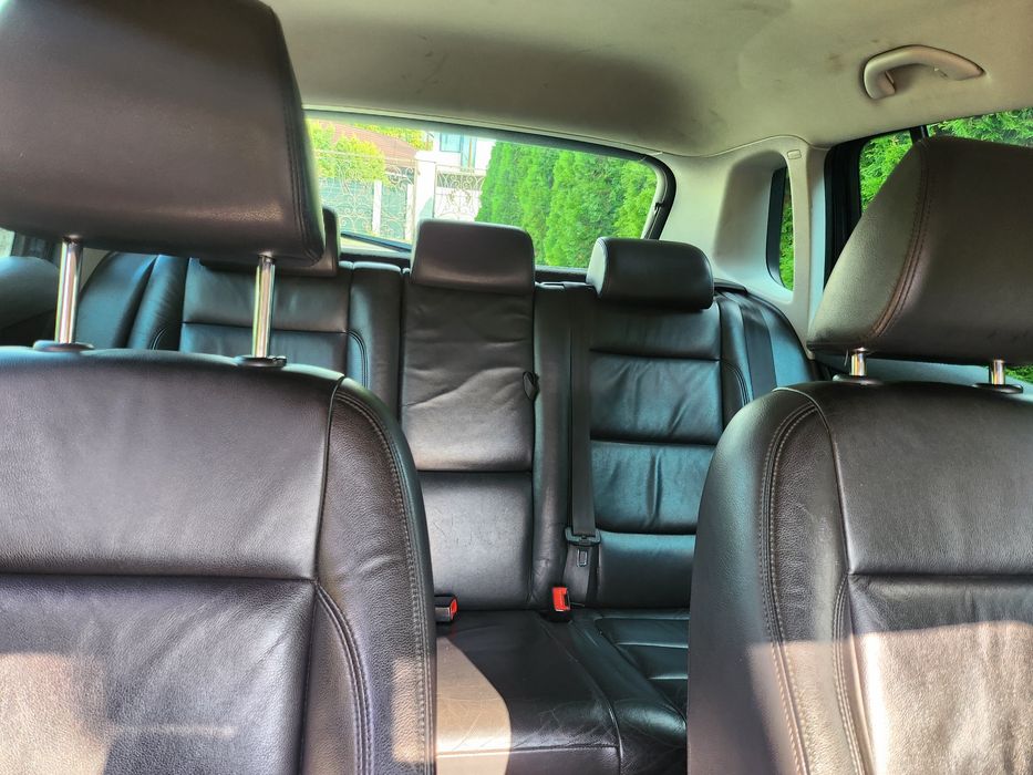 Volkswagen Tiguan 2.0TDI 140CP 4×4 Automat Navi