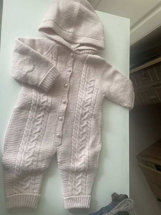 Продам комбинизон вязанный