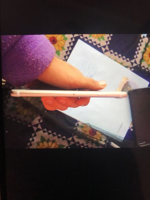 asalomu alekum iphone 7 sotiladi yoki iphone x abmen 350 qo’shib beram