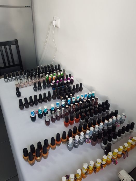 Oje OPI si Sally Hansen profesionale