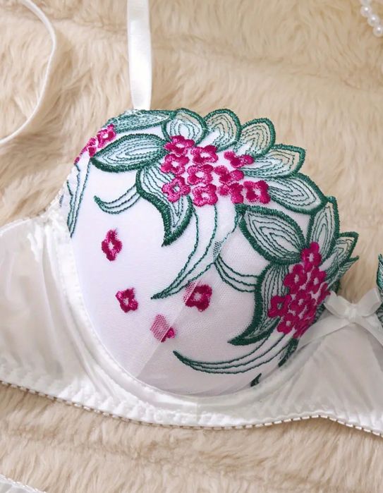 Set lenjerie intima marime 80B nou