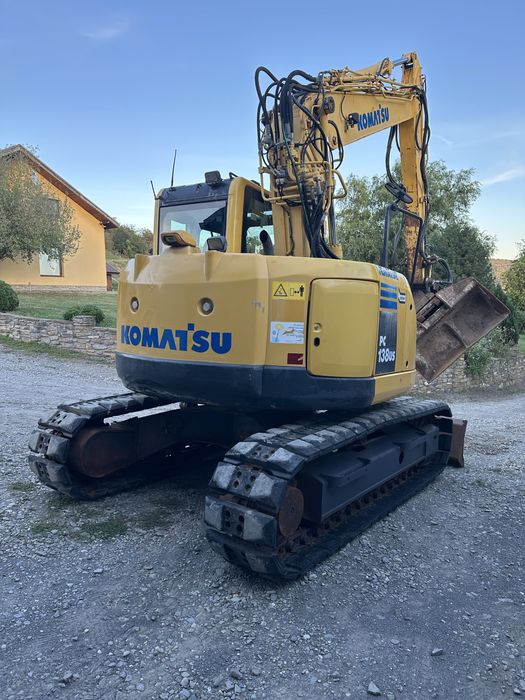 Excavator pe senile cu lama Komatsu PC138 US-8 7200h/Powertilt/Pads90%