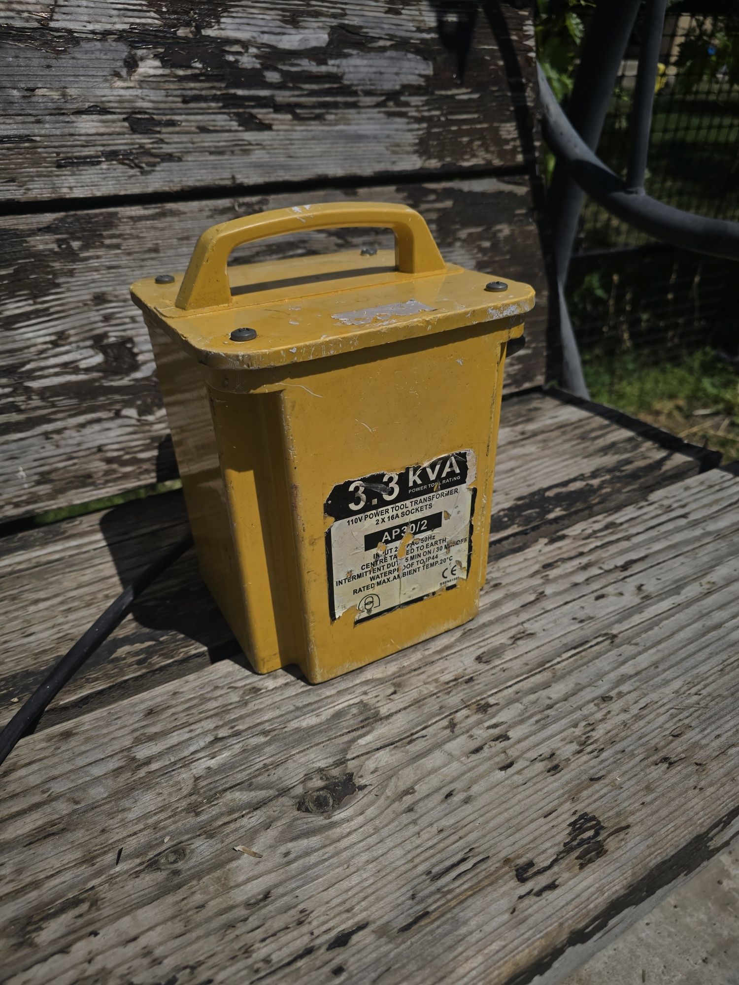 Transformator 3,3kva 110v