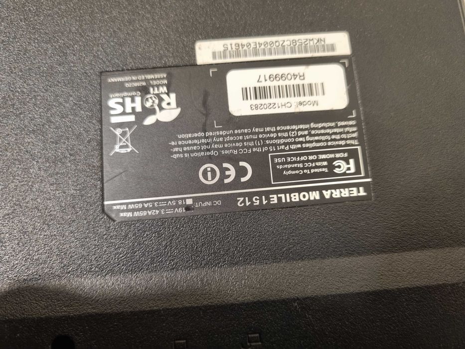 Terra mobile 1512 cu SIM 8gb ddr3 lan wifi