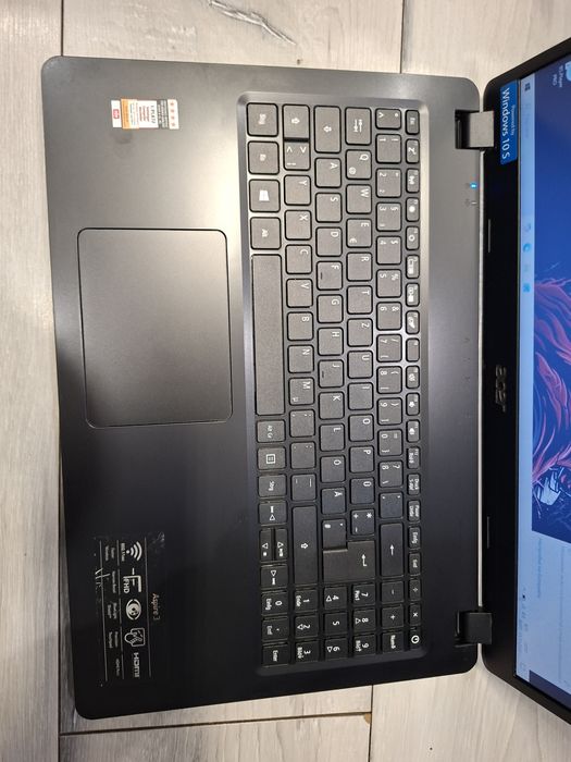 Acer Aspire A315-54-i3 10110u/8гб/256гб м.2