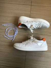Дамски спортни обувки Remonte Lite N Soft бели