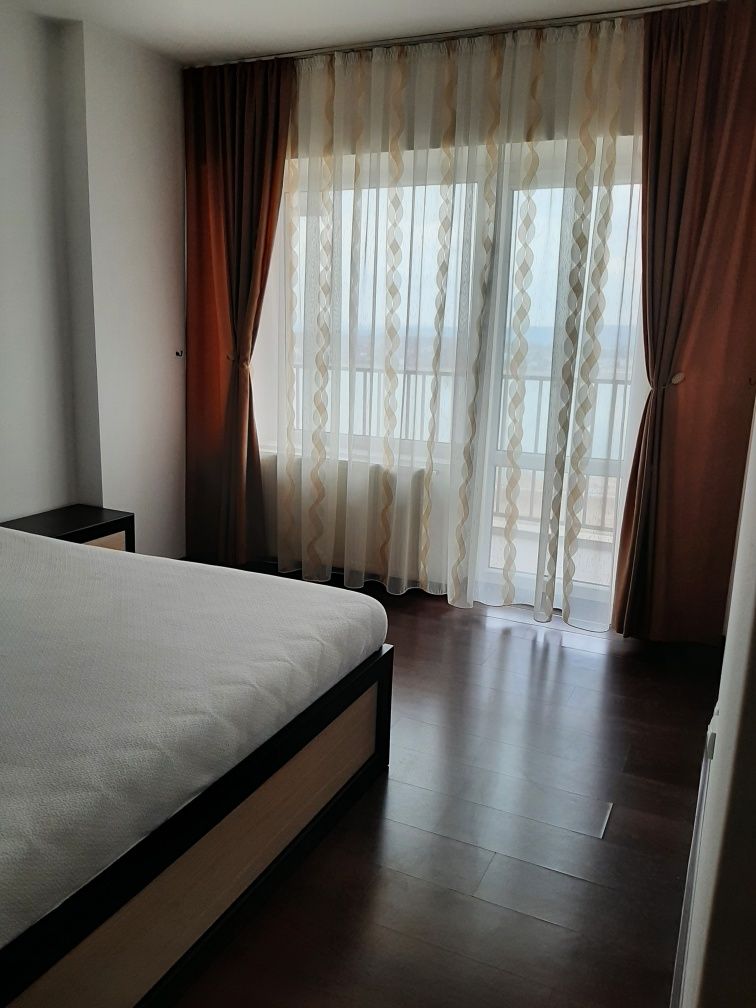 Proprietar inchiriez 2 camere decomandate,Bloc Nou  Arena Mall