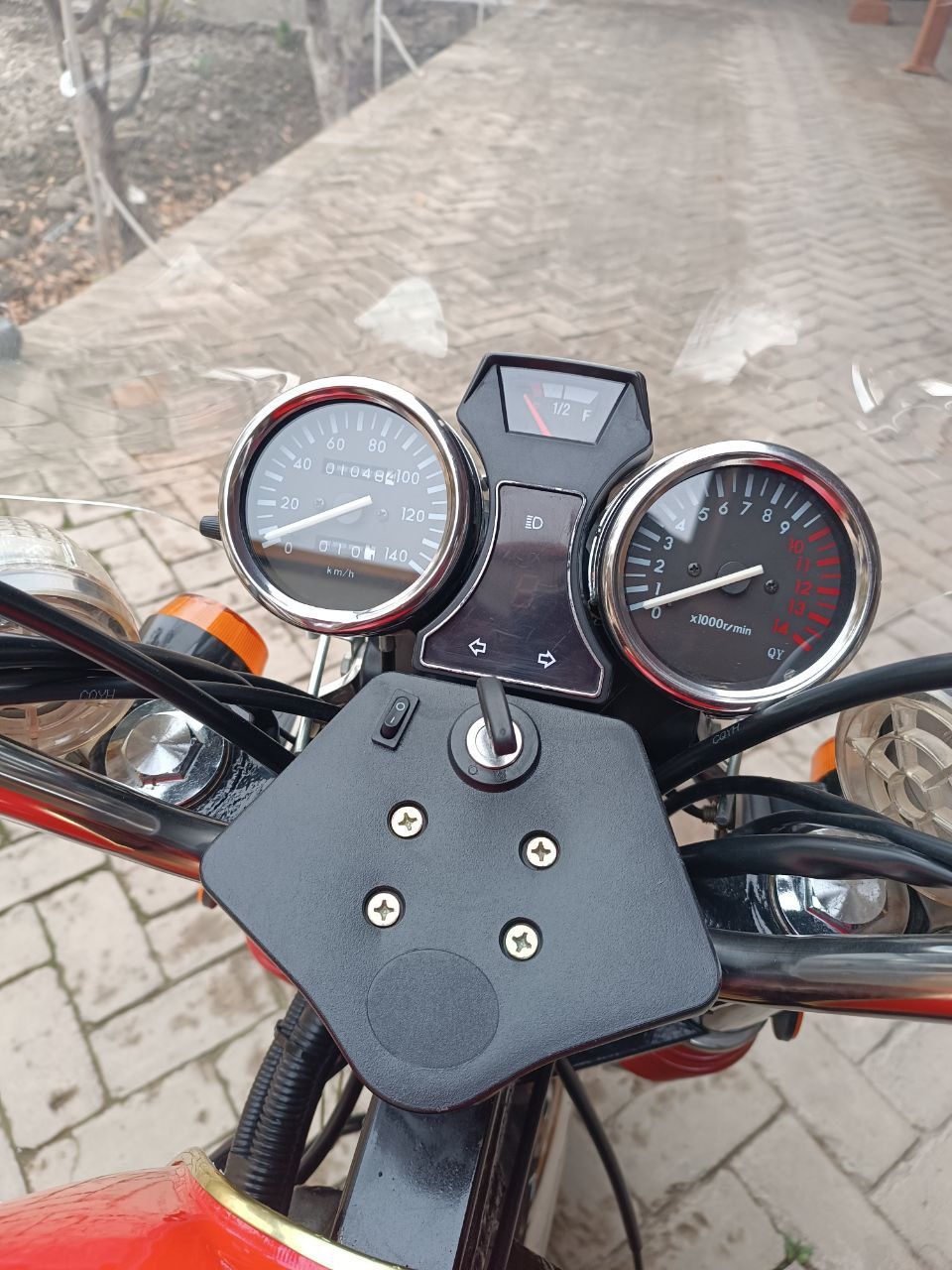 Mototsikl Real Moto