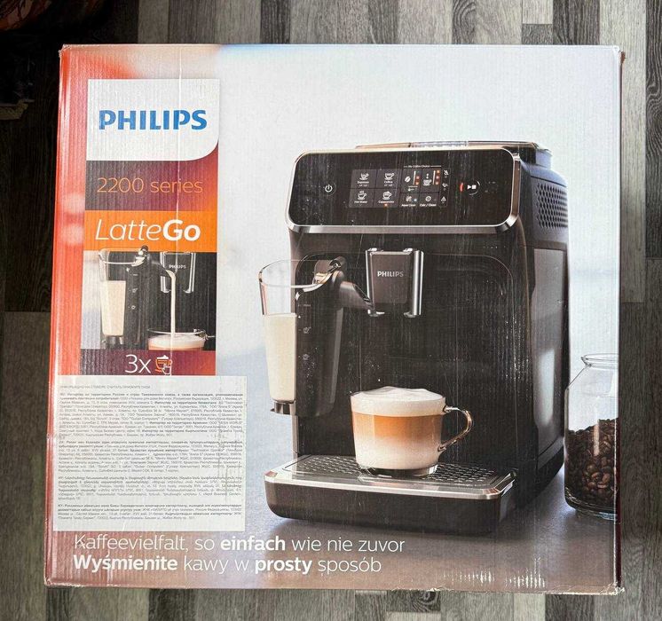 Продается Кофе Машинка Philips 2200 series