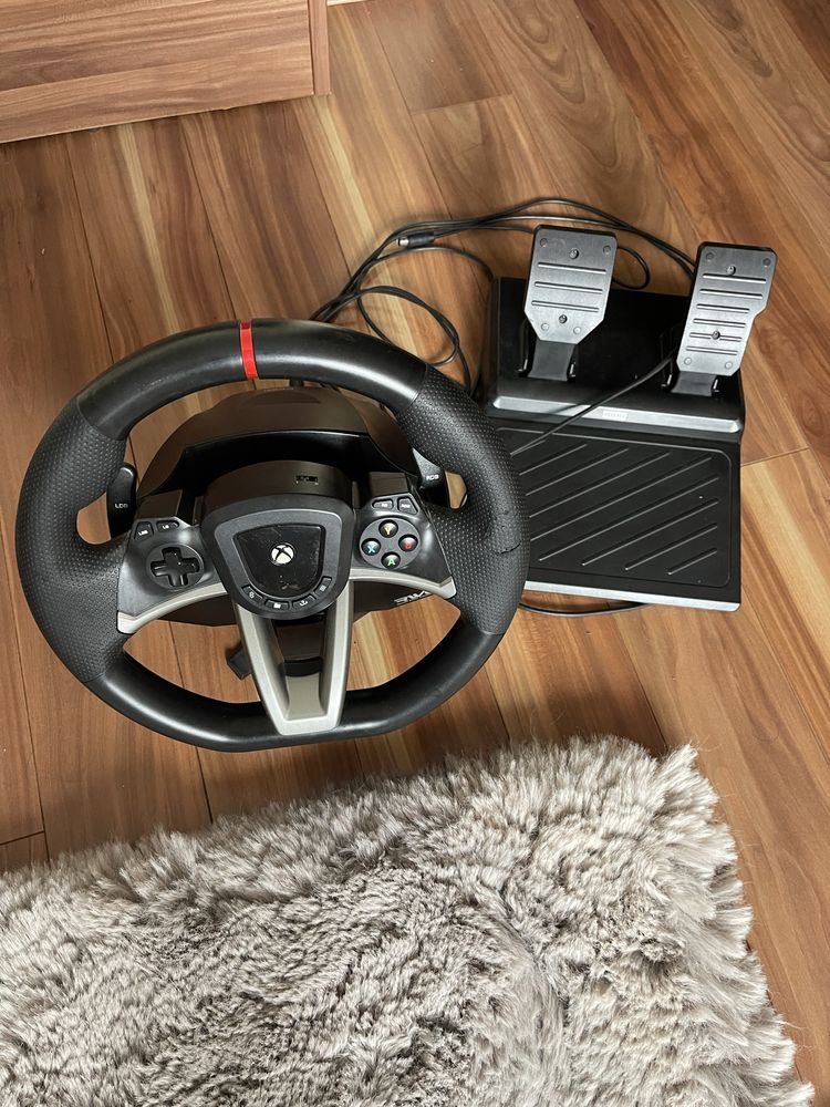 Волан с педали Hori за Xbox