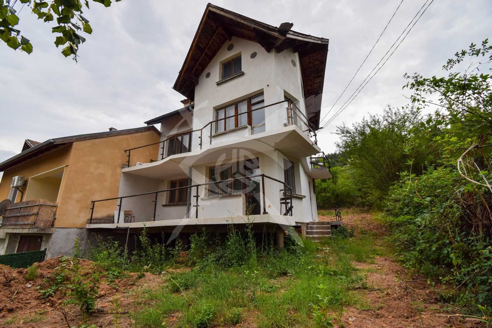 ЕКСКЛУЗИВНО ! Къща в град Годеч № 87012