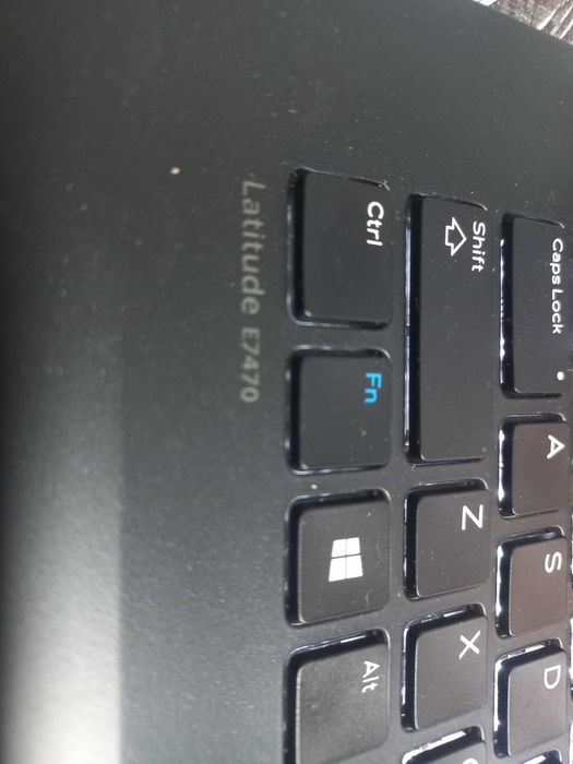 Vand laptop Dell Latitude E7470