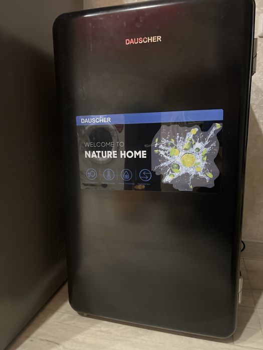 Продам новый холодильник