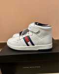 Sneakers Tommy Hilfiger High Top Lace-up in white