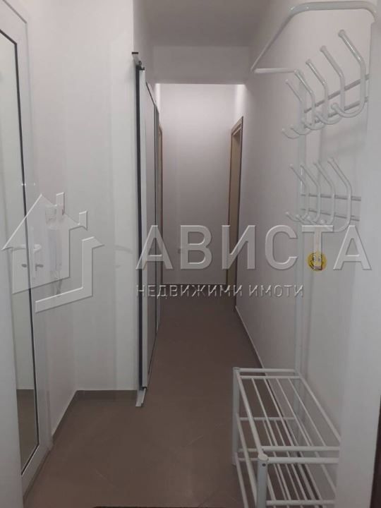 2-стаен в София-Зона Б19 площ 72 цена 650