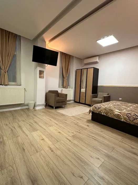 Дава се под наем Едностаен апартамент в София, Студентски град - 47 кв.м за 350 € - Снимка #1