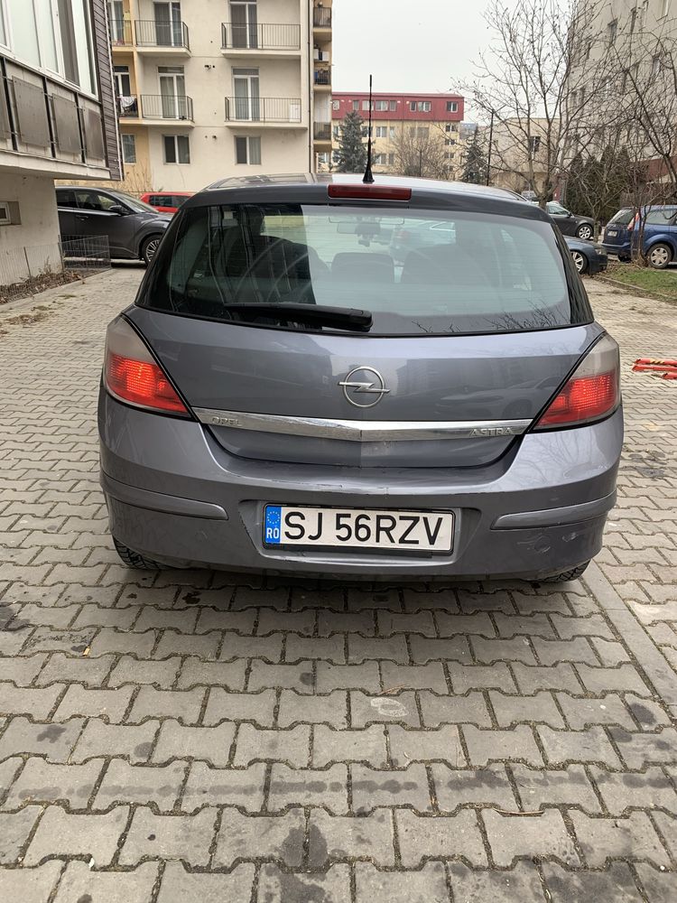 Opel astra H hatchback