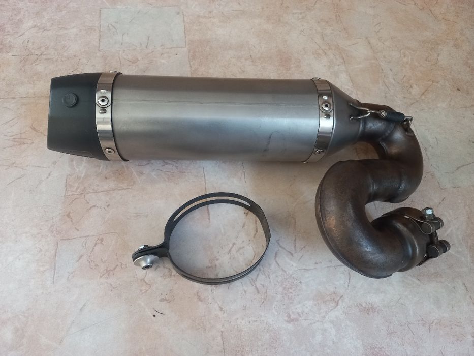 Honda CBR1000RR Fireblade Генерация LeoVince