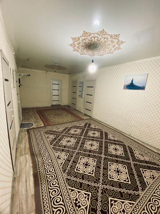 Үй сатылады,4 бөлмелі,доссор