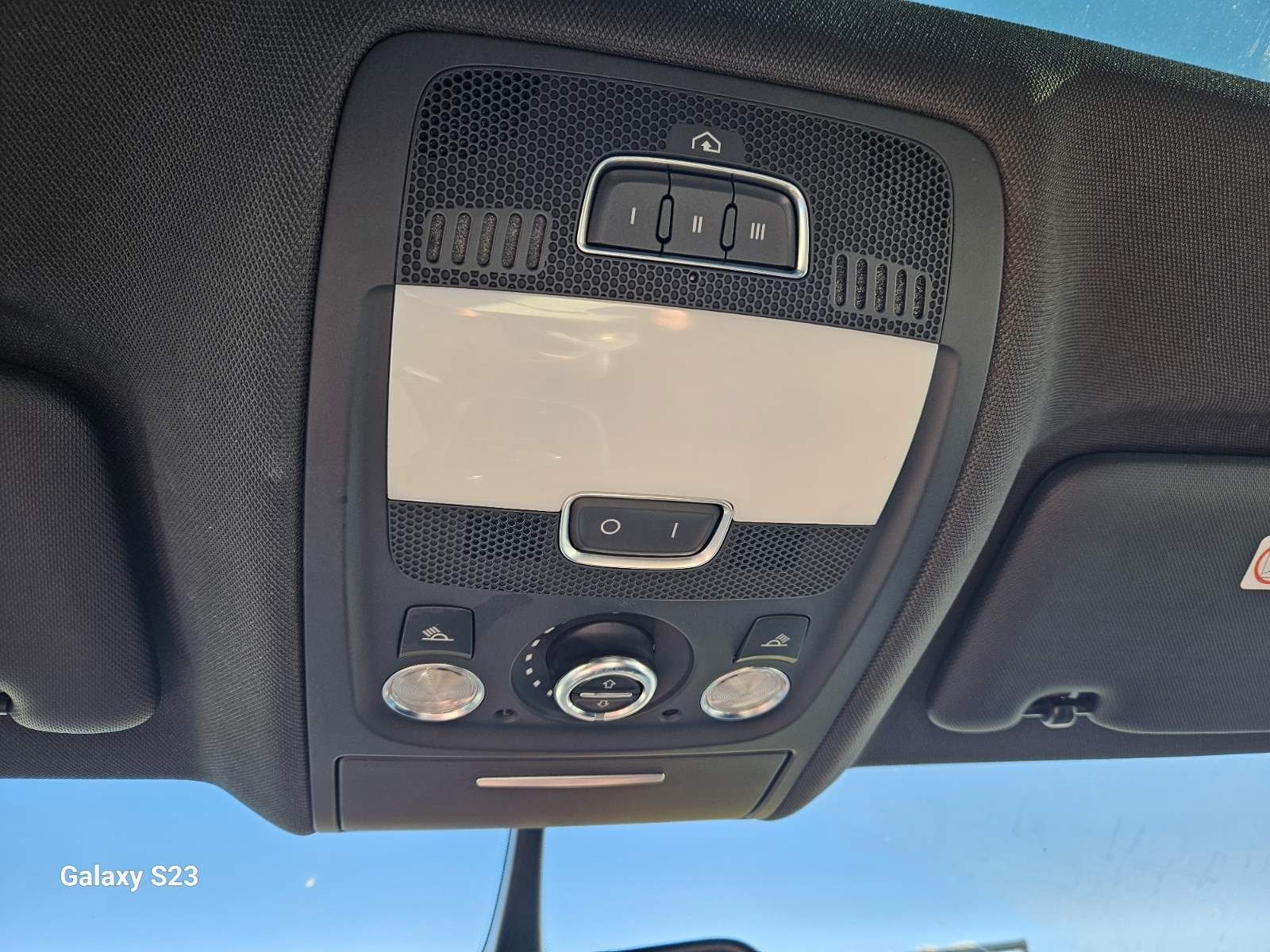 Ауди Q5 2.0TFSI  S-LINE 19',8R,панорама