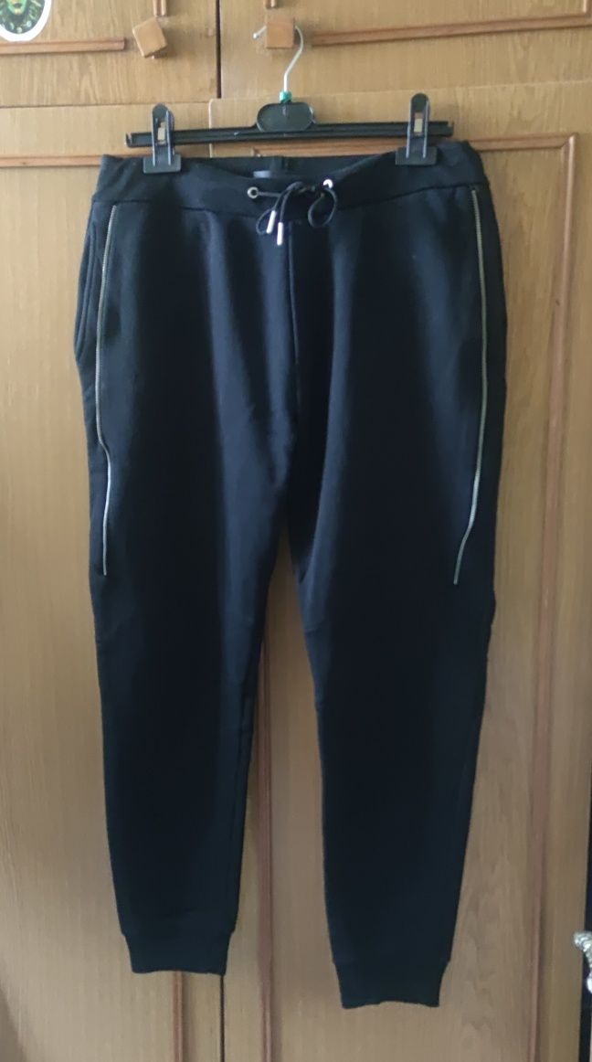 Pantaloni Zara Man L vând/schimb