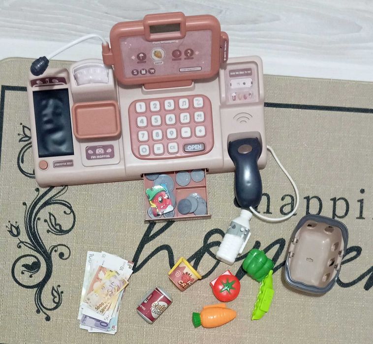 Casă de marcat, jucărie interactivă cu multe funcții