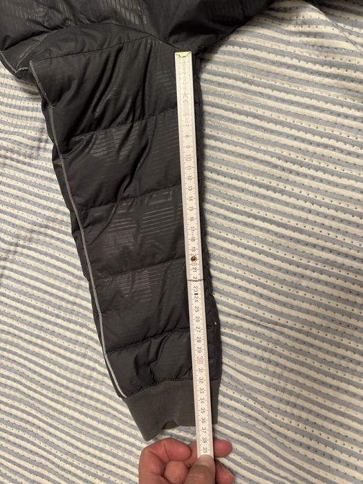 Adidas зимно яке за момче за около 9-10 години