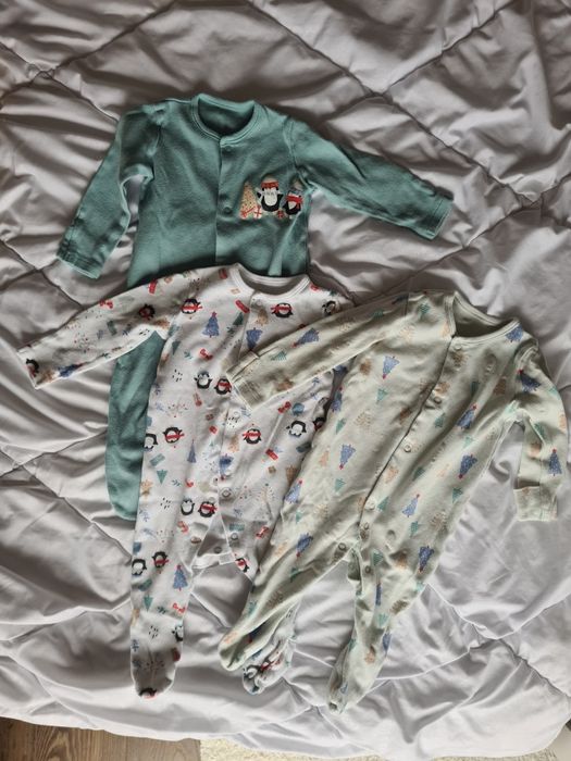 Lot salopete George cu motive de Craciun