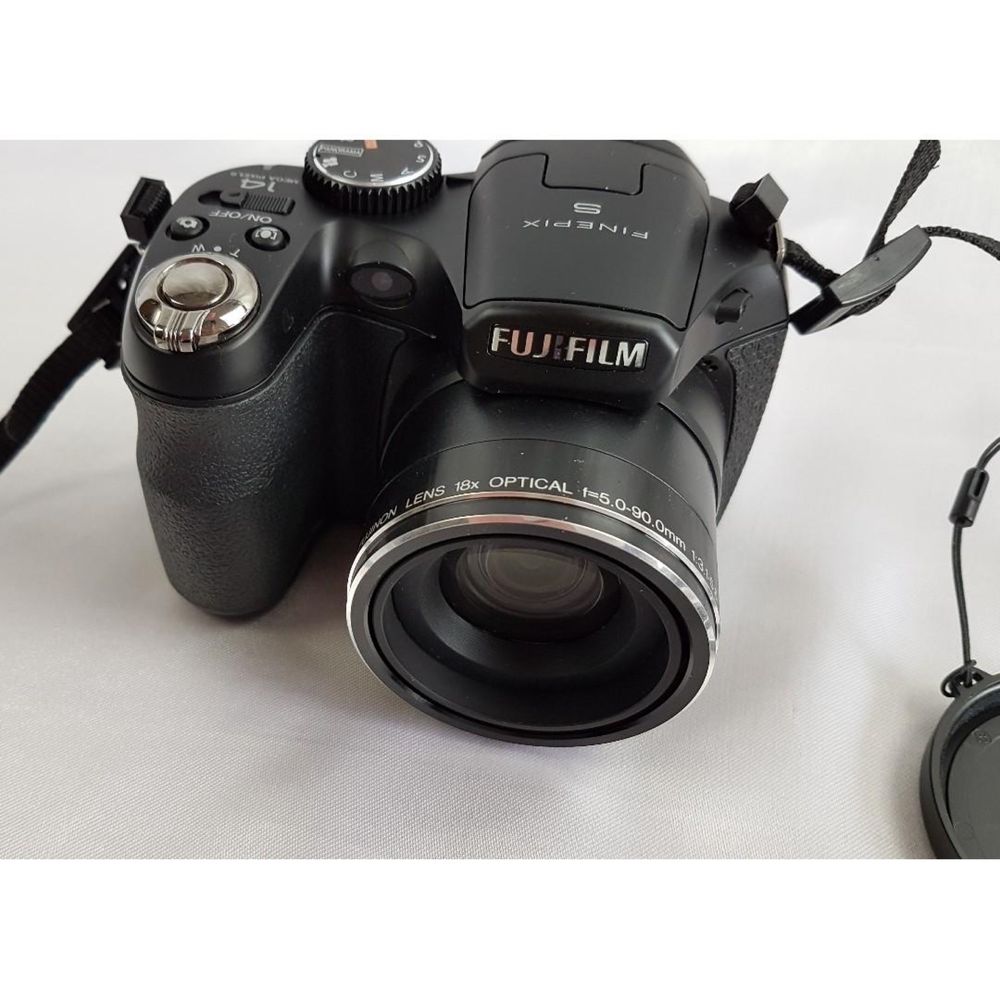 Дигитален фотоапарат Fujifilm FinePix