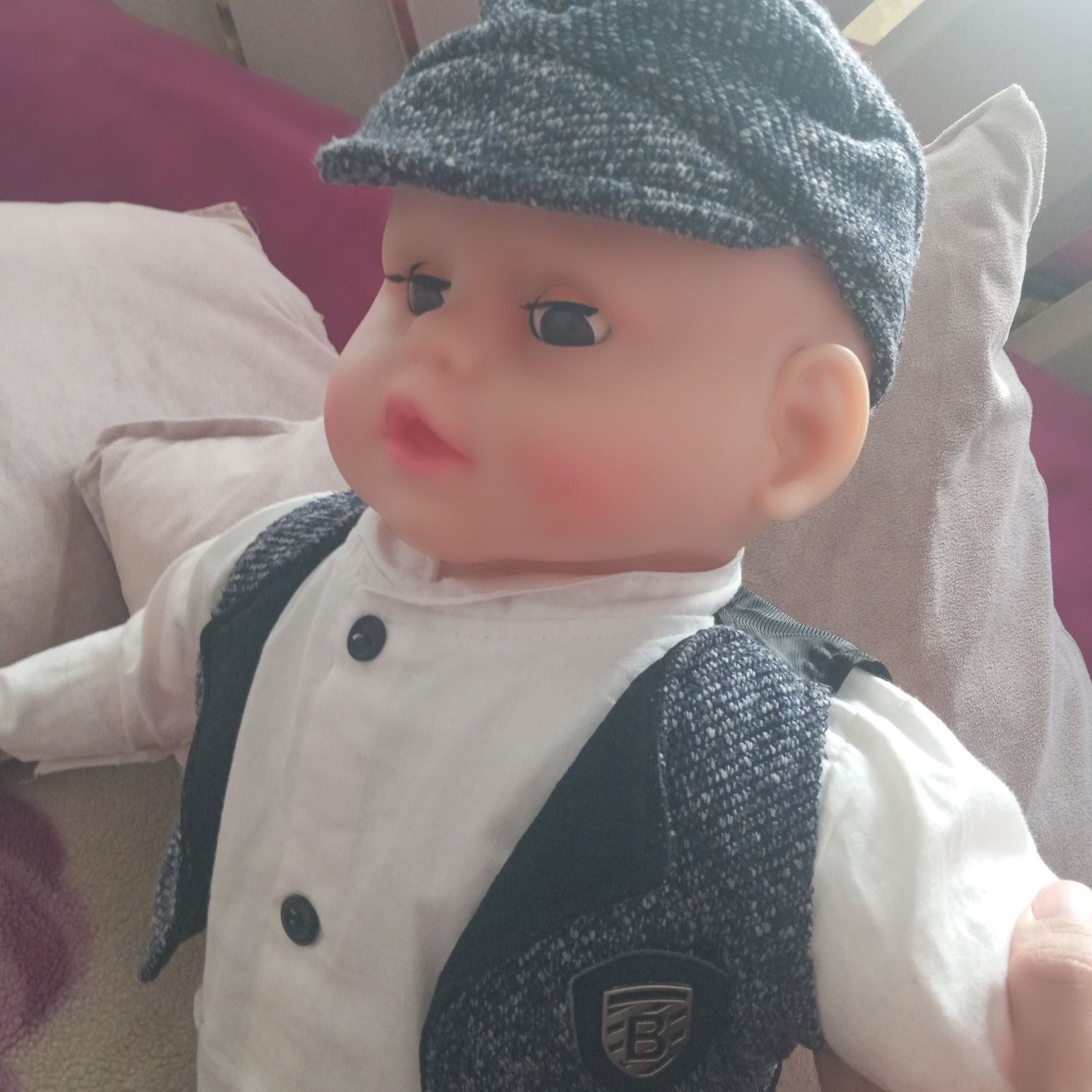 Qóg'irchoq sotiladi