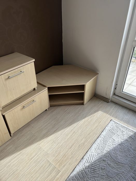 Дървени мебели различни видове