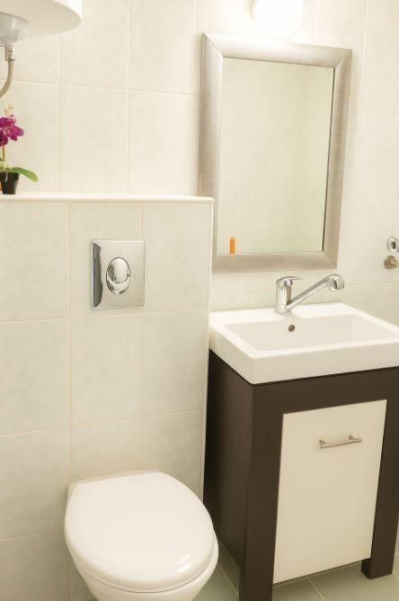 Дава се под наем Двустаен апартамент в Варна, Владислав Варненчик - 55 кв.м за 300 € - Снимка #2