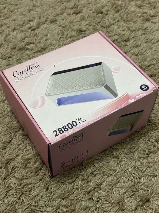 Лампа для маникюра