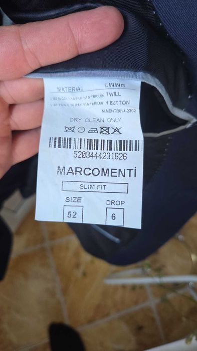 Costume bărbătești de vanzare ,purtate. Curățate profesional