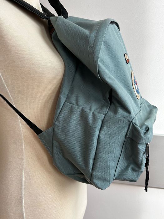 Интересна текстилна раница napapijri