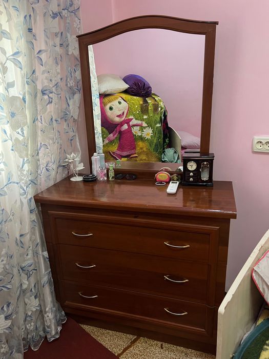 Мягкая мебель и спальный гарнитур