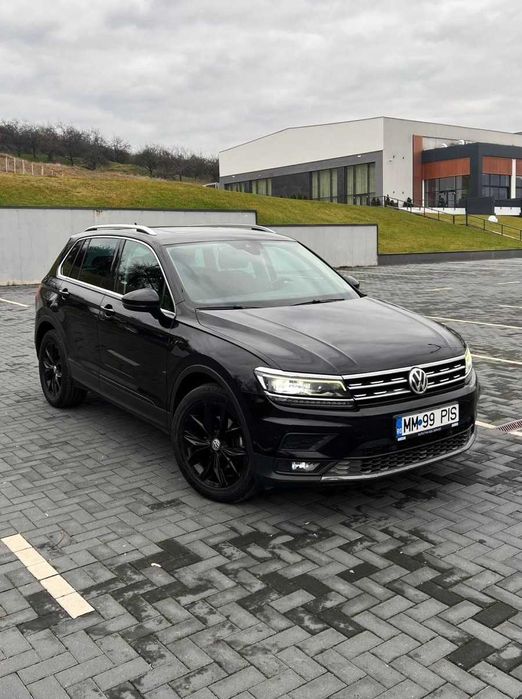 VW Tiguan 2.0 TDI Panoramic/Camera/Adaptive LED/Keyless