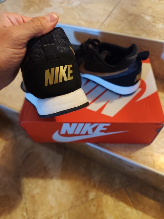 Nike Men Md Runner 2 Eng Mesh
