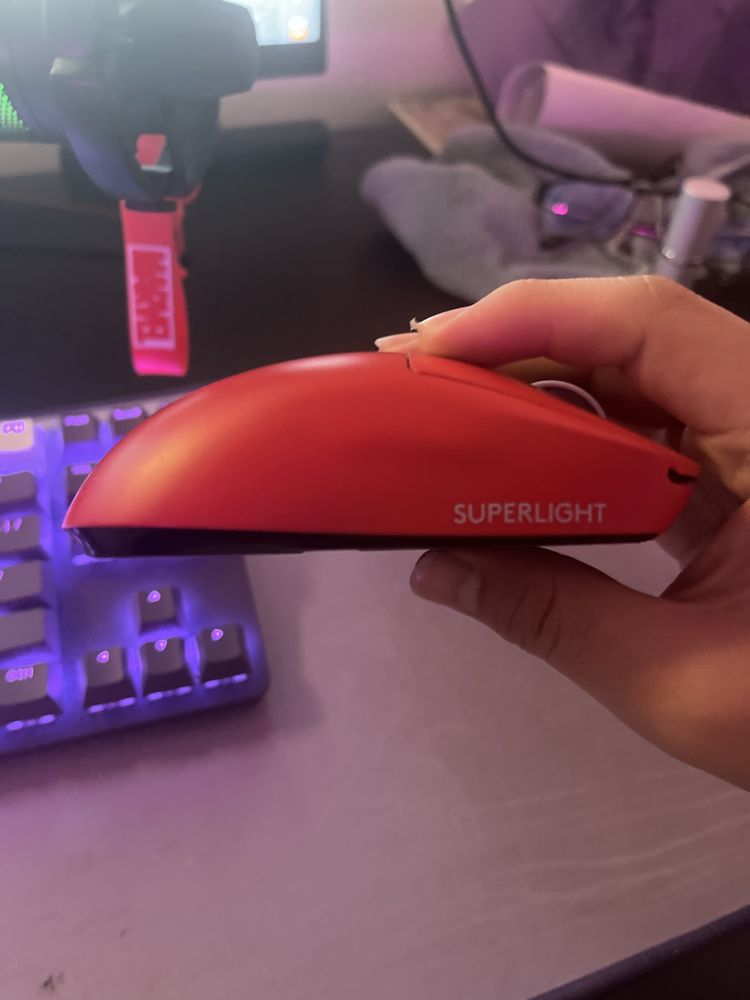 Продам игровую мышь Logitech g pro x superlight