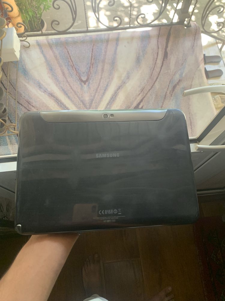 Samsung planshet sotiladi