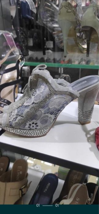 Женская обувь новая