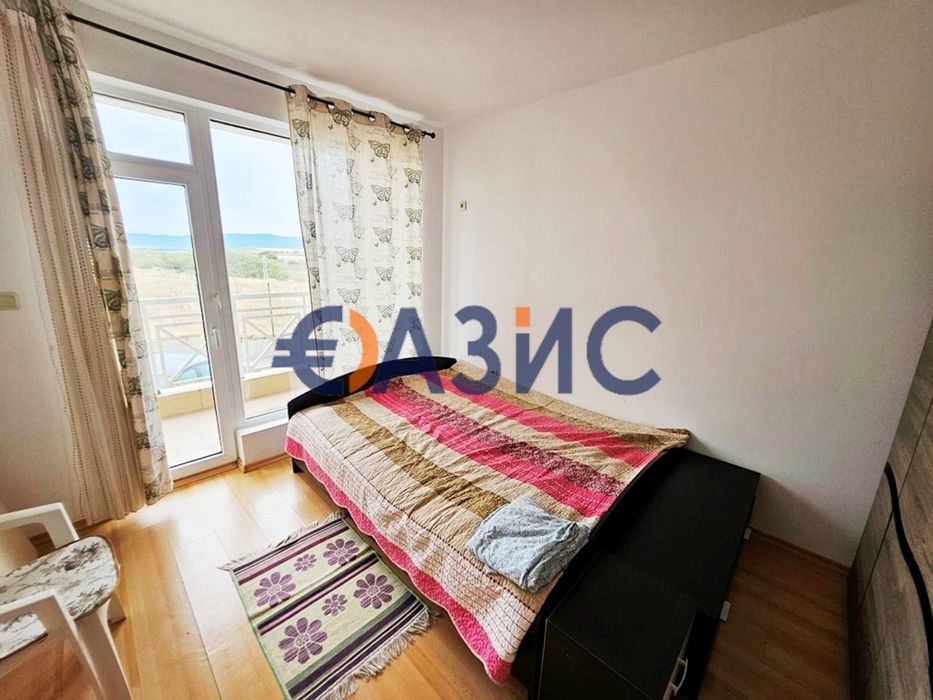 Продава се Тристаен апартамент в к.к. Слънчев бряг - 74 кв.м за 500 €/кв.м - Снимка #12
