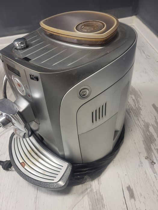 Кафе машина Saeco