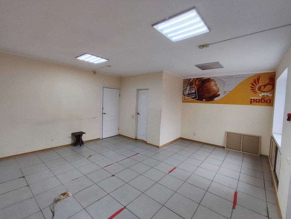 Автогородок, напротив ТД Бакалея, 42 кв.м