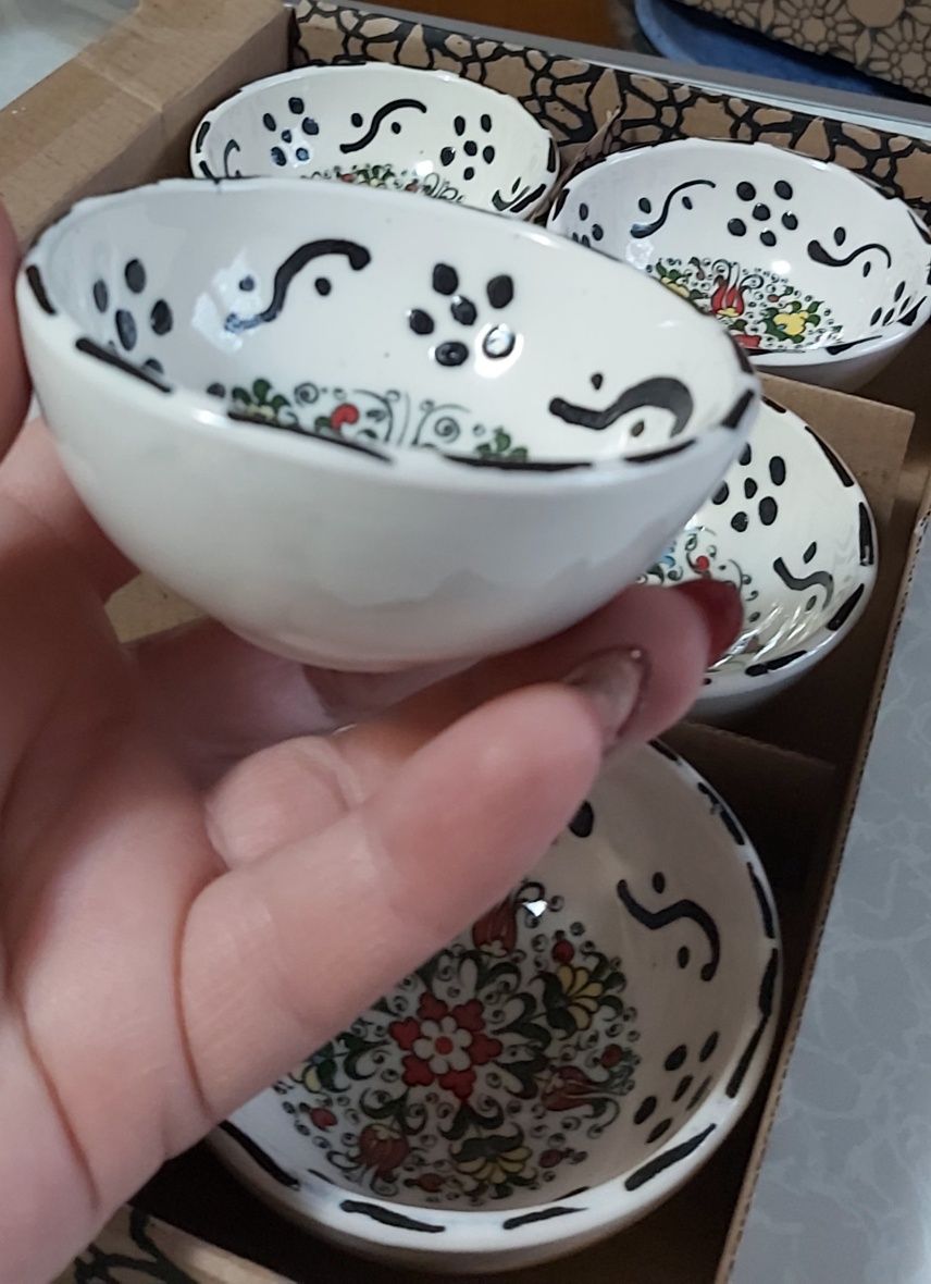 Комплект Керамични купички в кутия