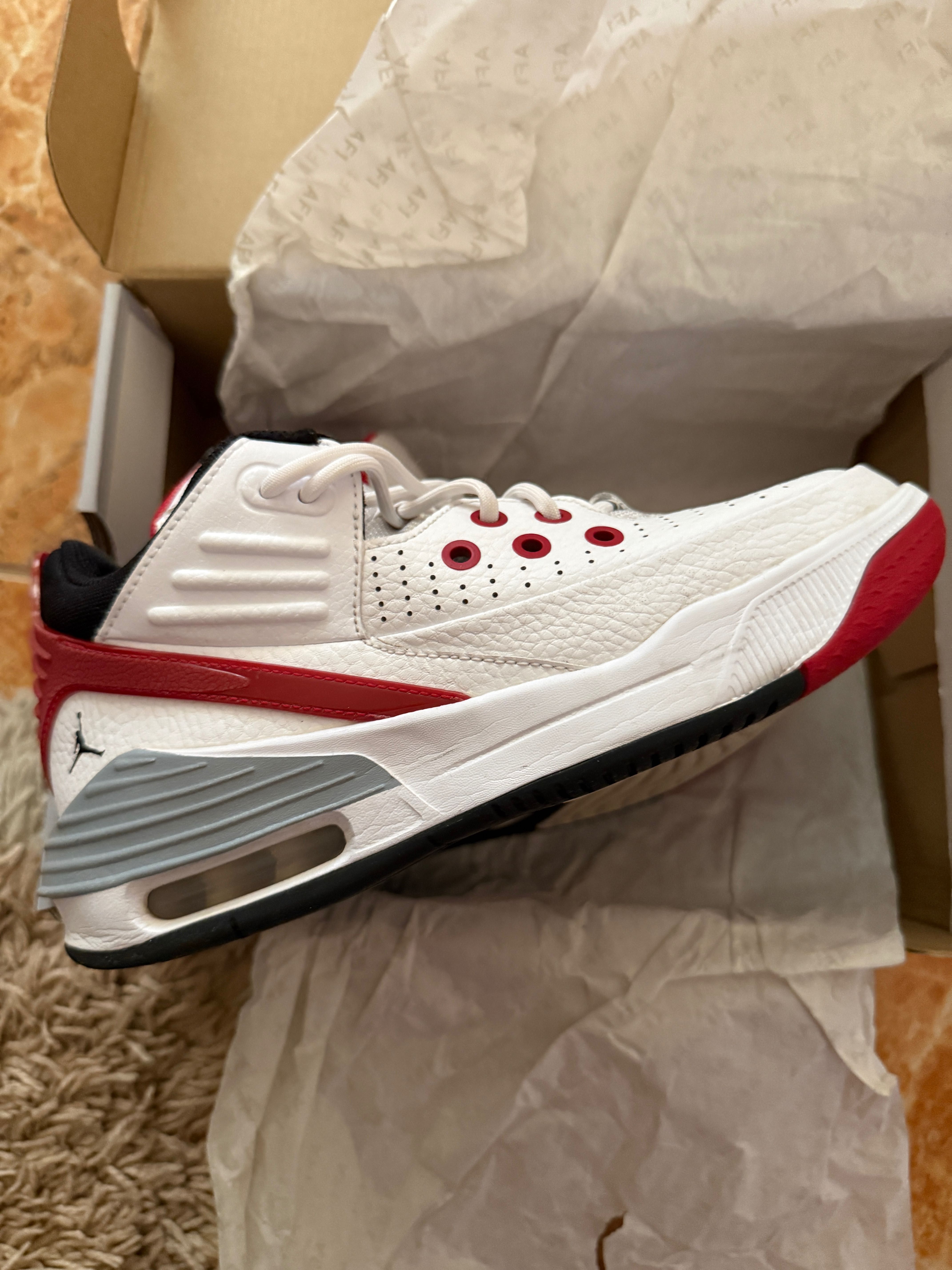Запазени маратонки Air Force 1